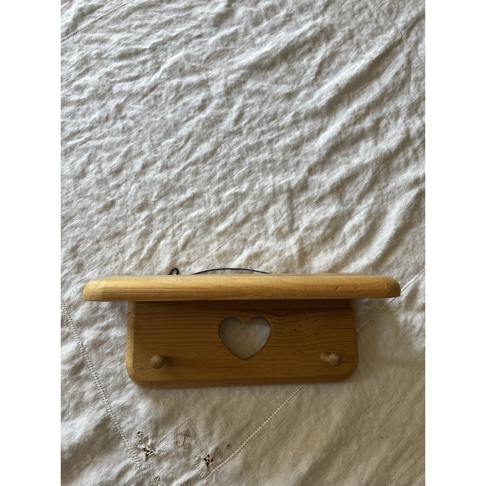 Heart Cut Out Wood Shelf Small Trinket Wall Hanging Peg Board Cottagecore Vtg - Picture 6 of 12